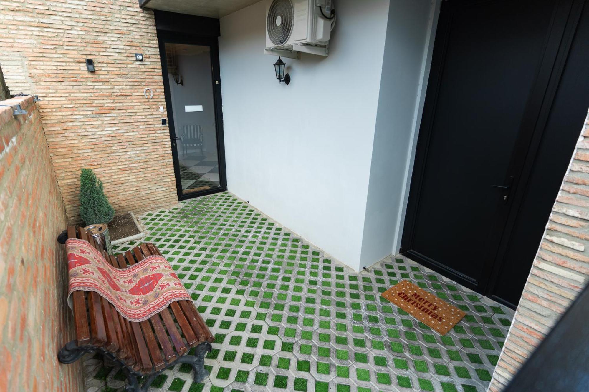 Trinity Hotel Tiflis Exterior foto